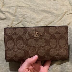 Coach wallet